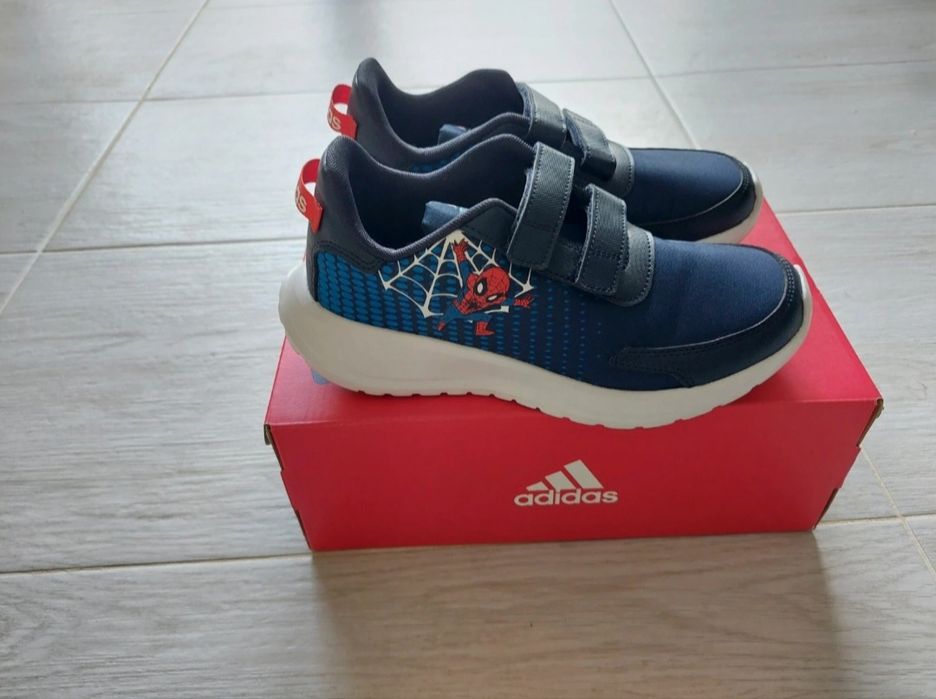 Adidasi copii Adidas x Marvel Spiderman marimea 35