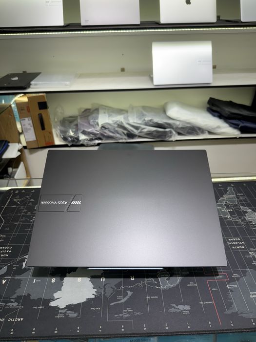 Asus VivoBook 1605 i5-13/8/512/16.0