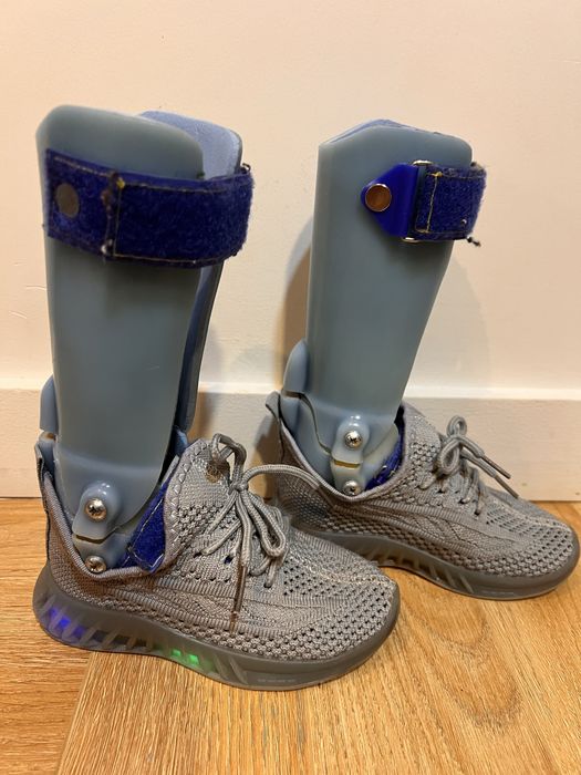 Динамические  ортезы туторы для ходьбы для инвалидов