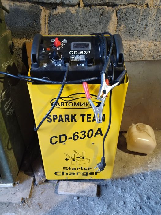 Пускозарядное устройство