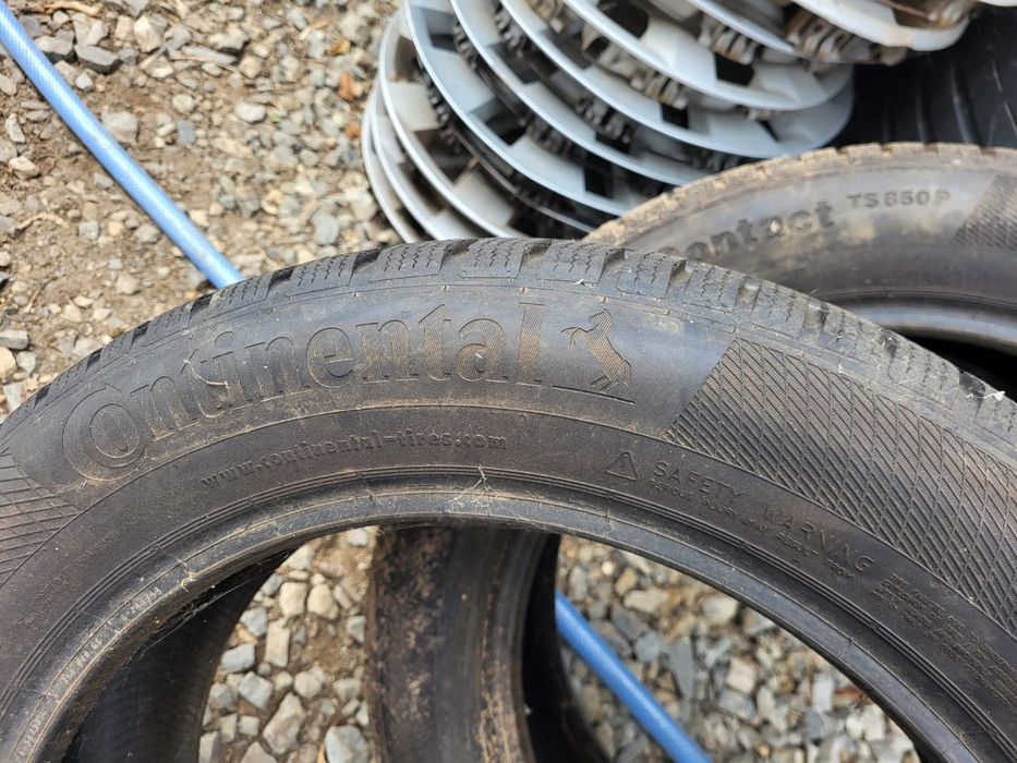 Anvelope 215 55 17 Continental iarna 2020