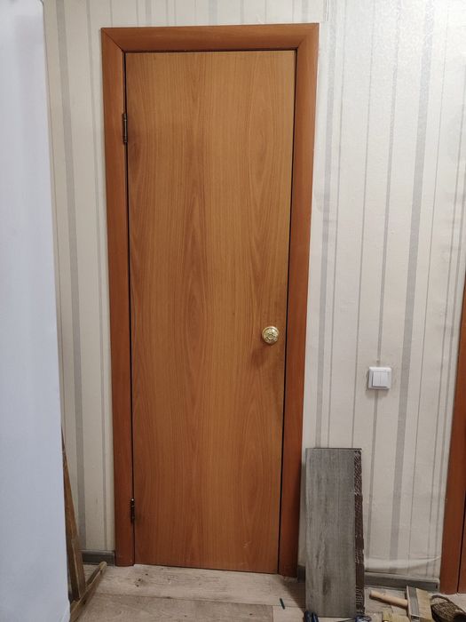 Продам межкомнатные двери