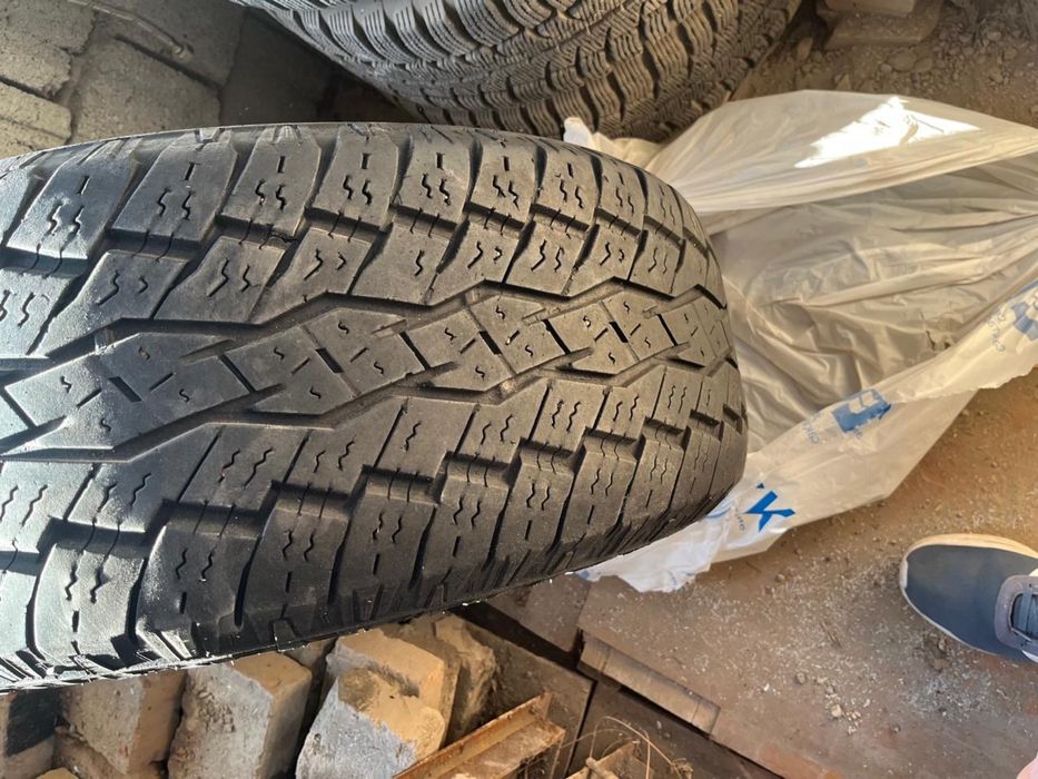 Резина Toyo A/T летния