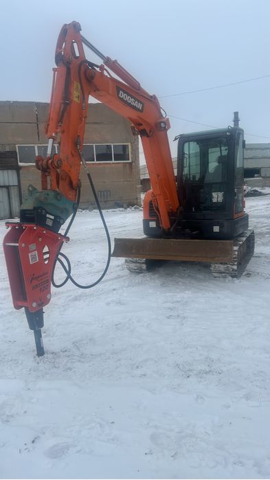 Услуги мини экскаватора. Миниэкскаватора