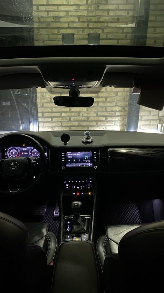 Shkoda Kodiaq prapanda sotiladi 7 mesta