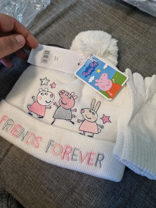 Комплекти детска шапка със ръкавички