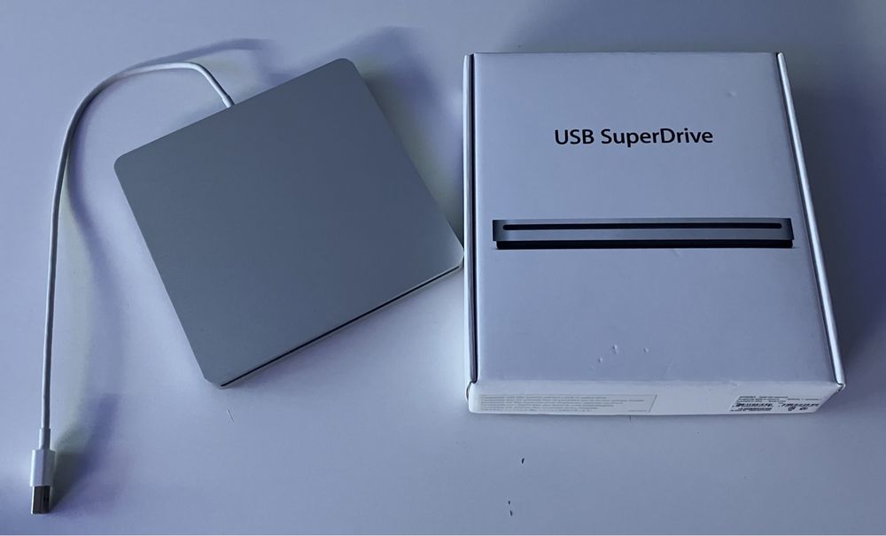 Apple USB Super Drive A1379,като ново.