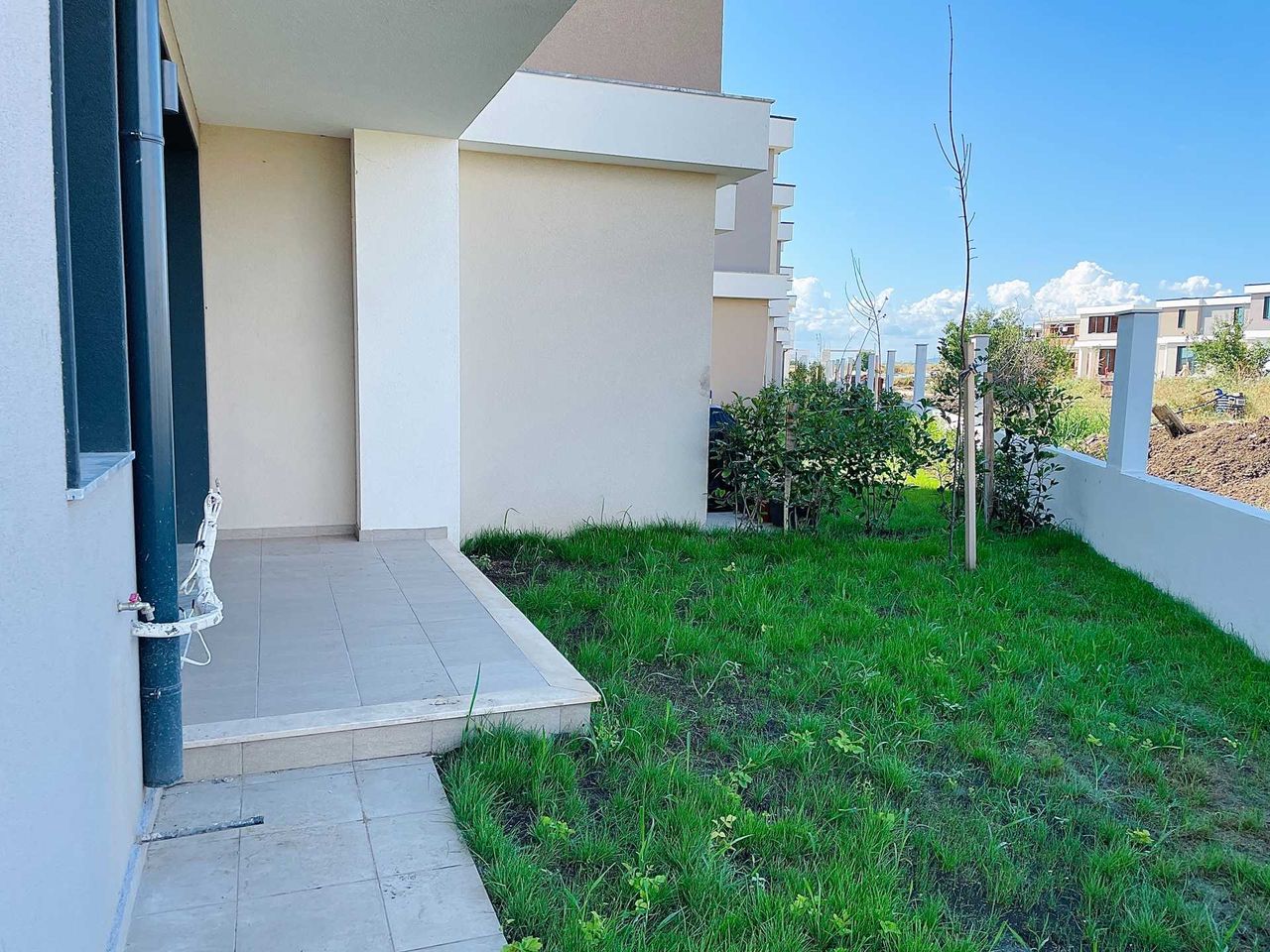 Продава се Къща в Бургас, Сарафово - 112 кв.м за 1831 €/кв.м - Снимка #1