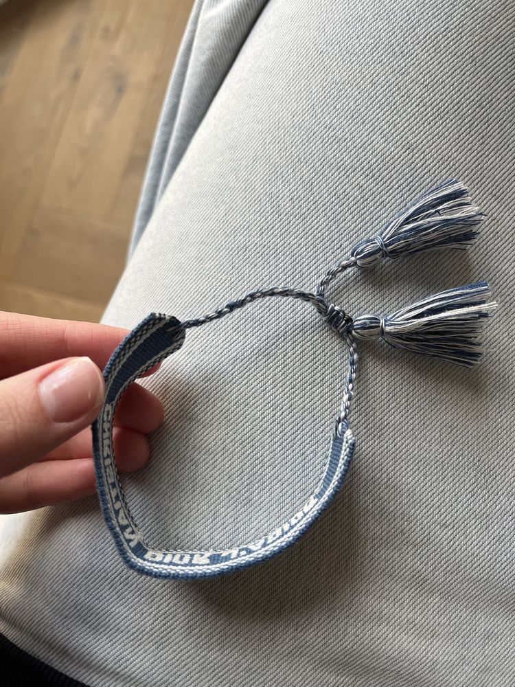Dior синя гривна