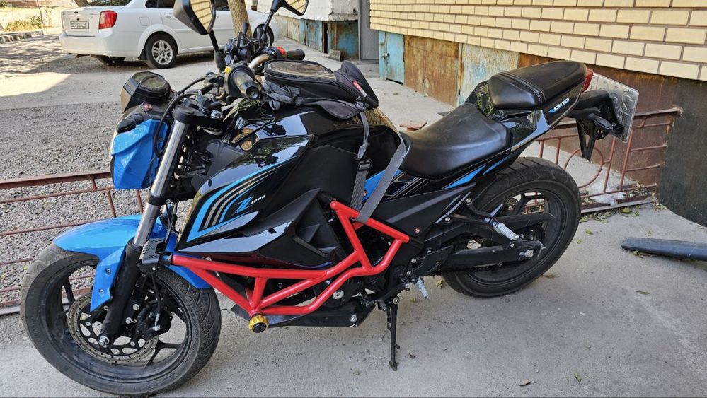 Мотоцикл сотилади 400 куб