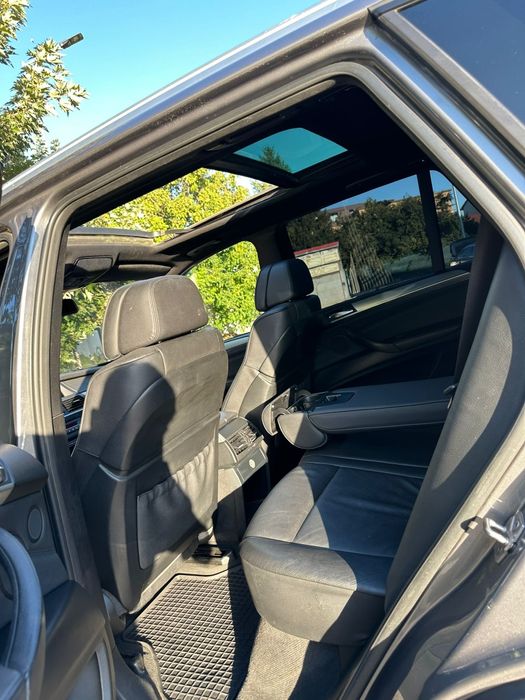 BMW X5 3.0D 245 cai 2010 panoram