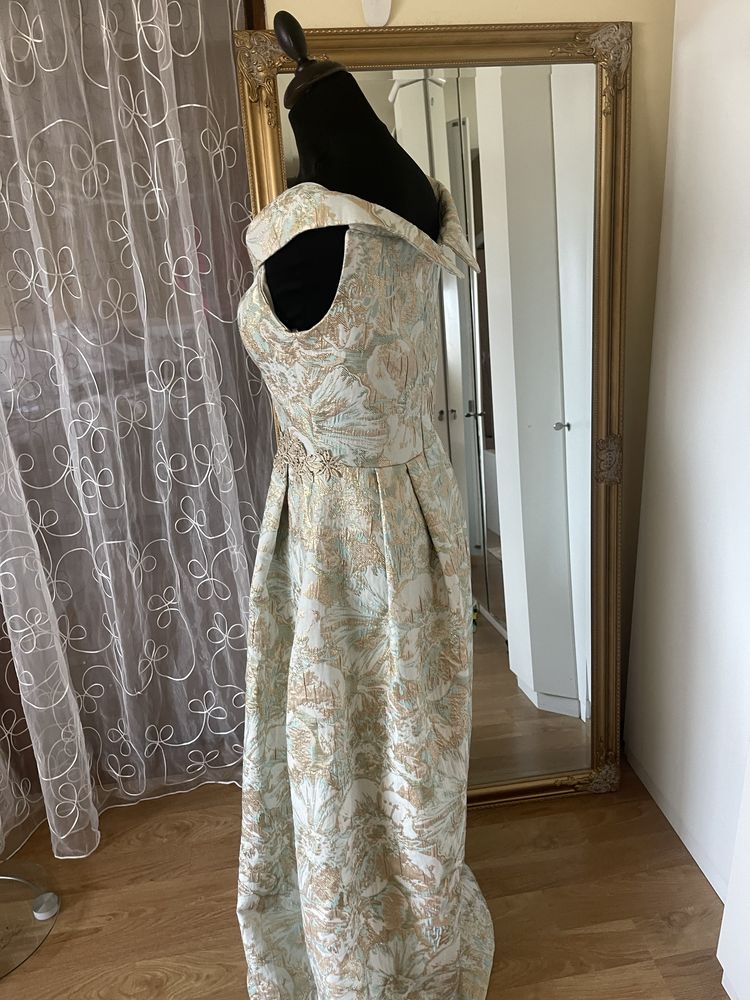 Rochie nunta deosebita