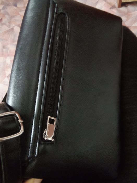 продам сумку клатч