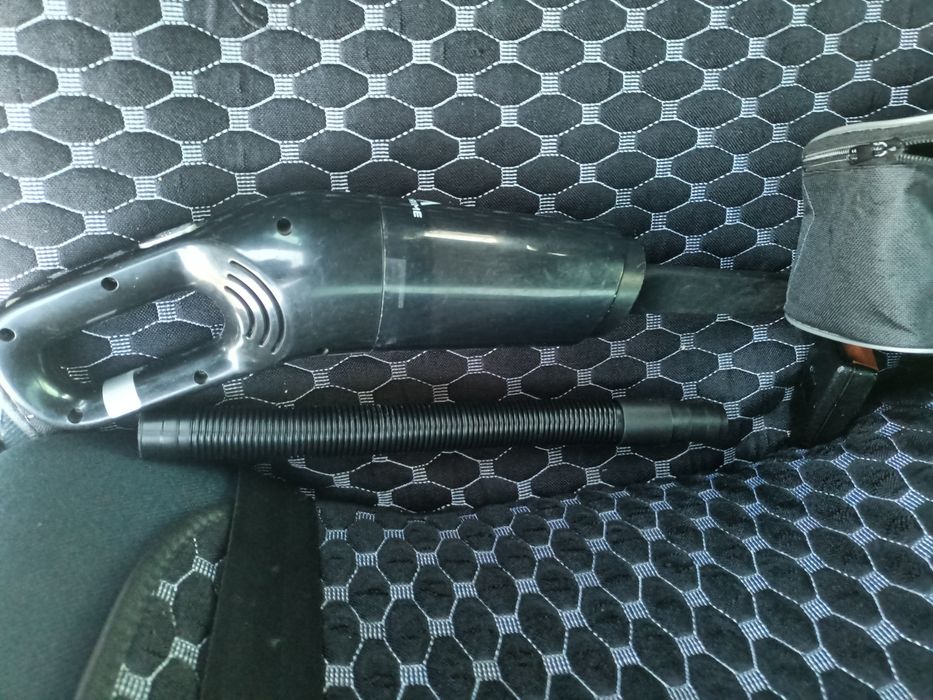 Продаю пылесос для машины