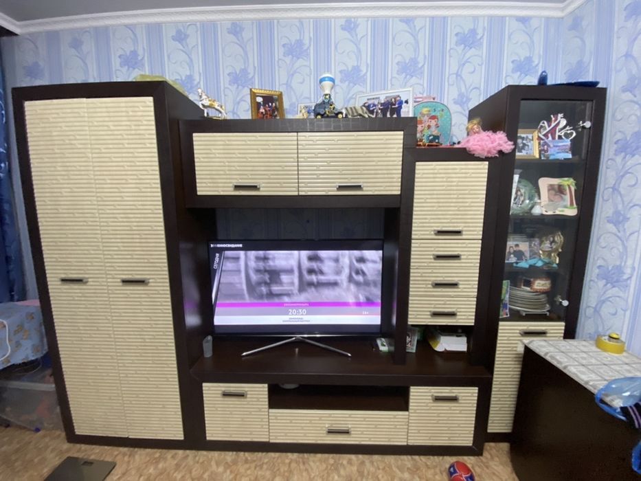 Продам стенку-горку