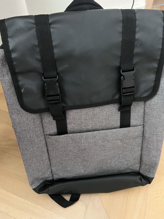 Vanzare Rucsac ideal pentru travel si munca