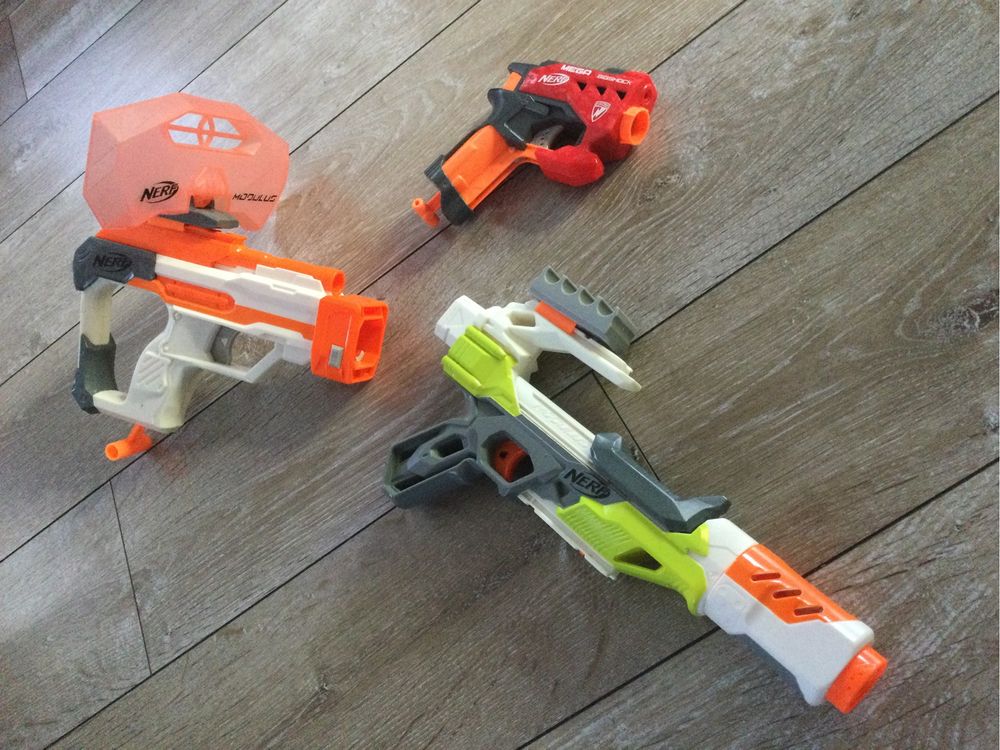 Pistoale jucărie NERF Modulus