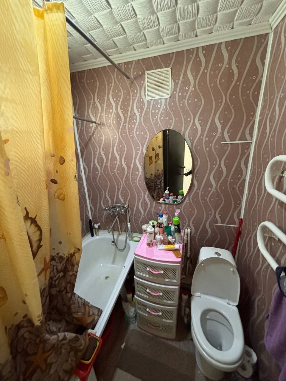 Продам однокомнатную квартиру в отличном районе