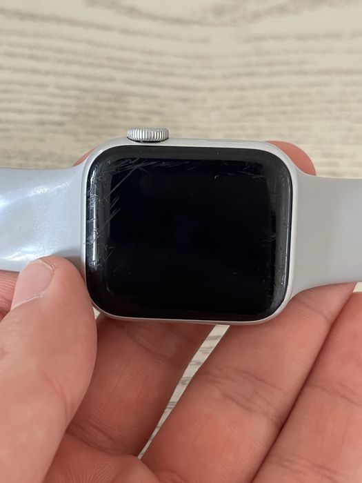 Apple watch SE 1-rd generation. Эпл вотч СЕ 1-ого поколения