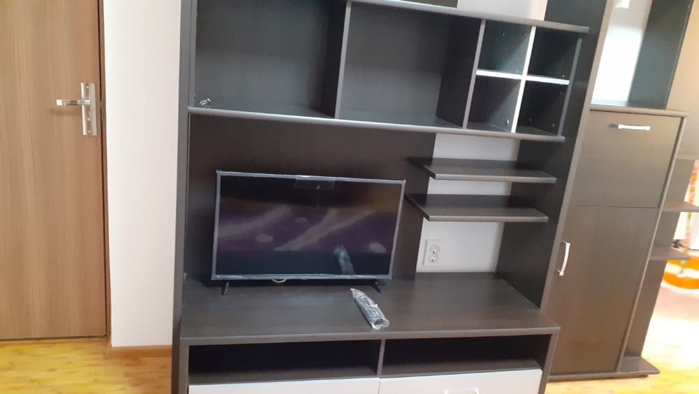 Inchiriez garsoniera