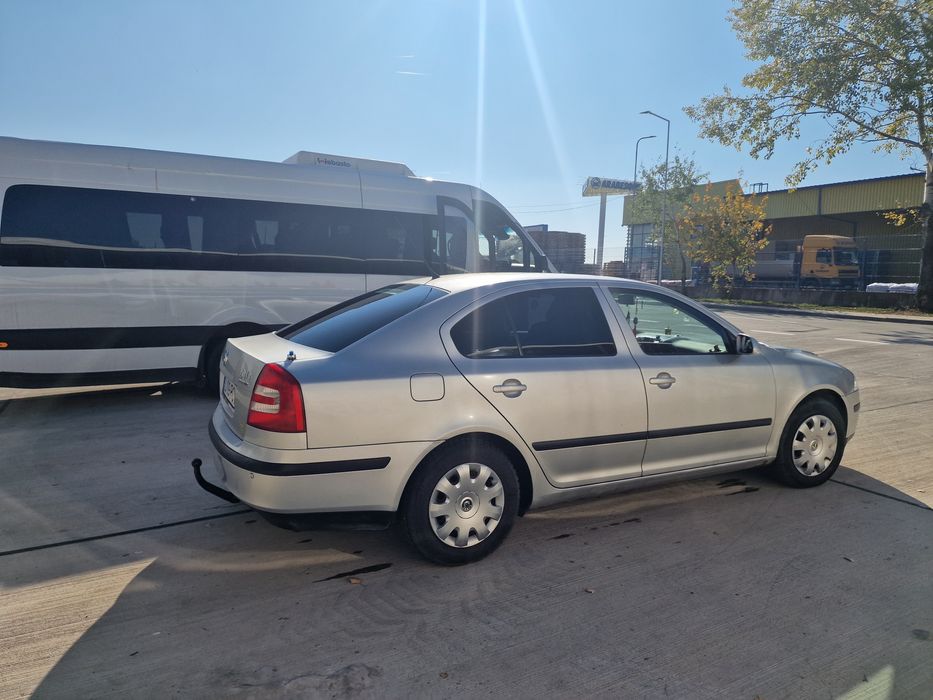 Vând Skoda Octavia 2