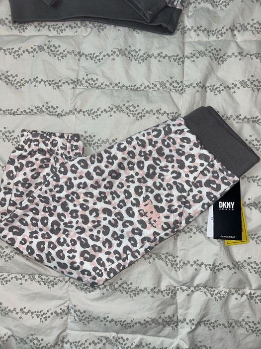 Детски комплект  DKNY.