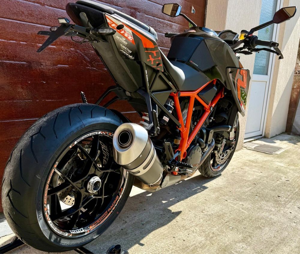 Ktm 1290 SuperDuke R