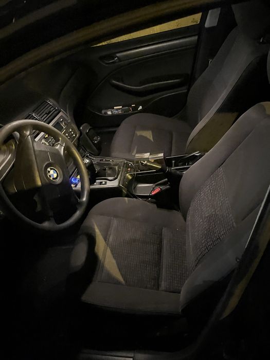 bmw e46 facelift 320d 150cp schimb cu Vw