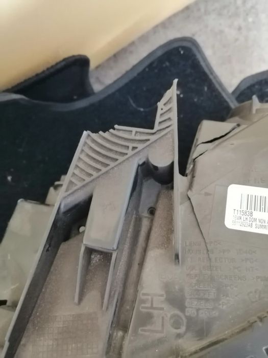 Jeep Grand Cherokee WK2 ляв фар и панорама