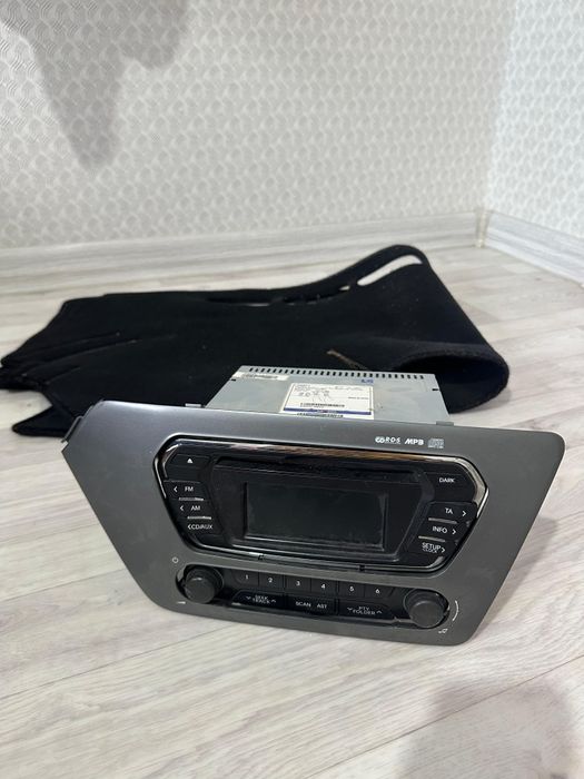 продам магнитолу КИА рио