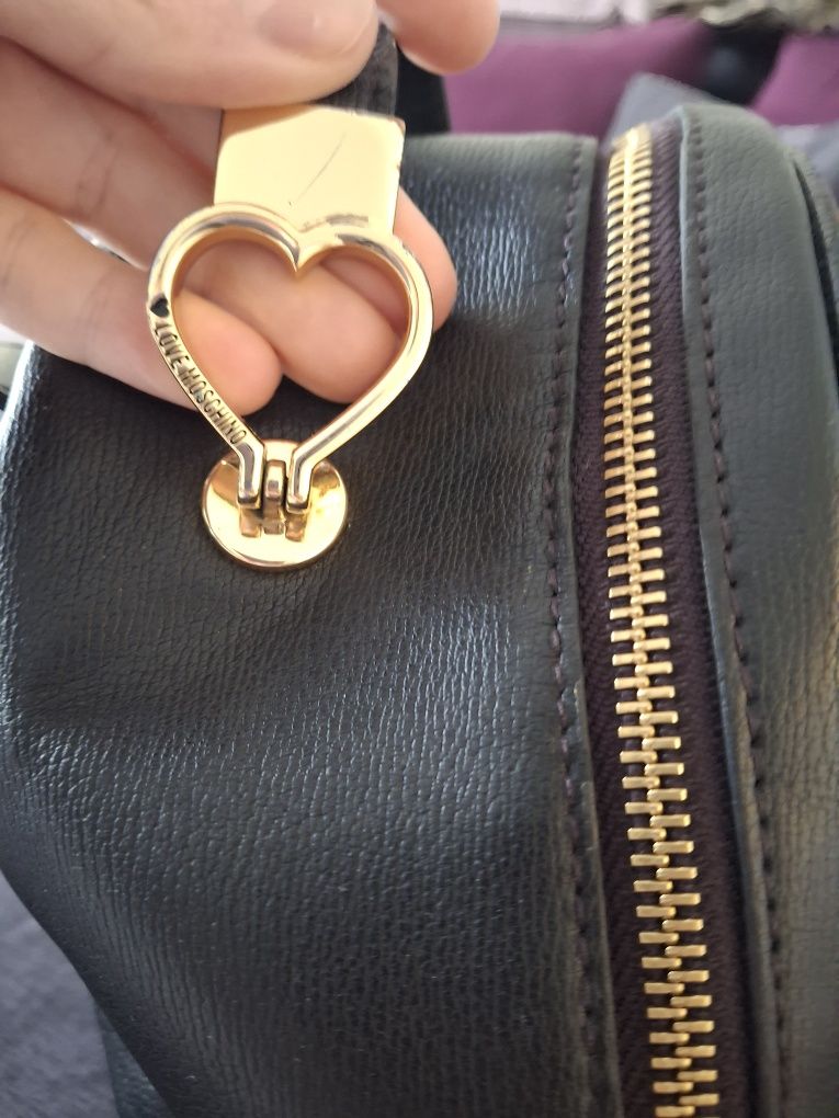 Оригинална раница love moschino