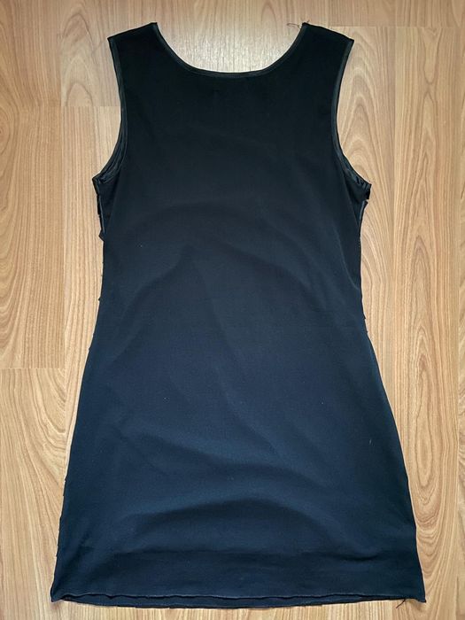 Vând rochii pentru diverse evenimente ,stare perfectă