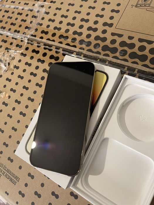 Iphone 14 pro 1an garantie Emag Aspect 10/10