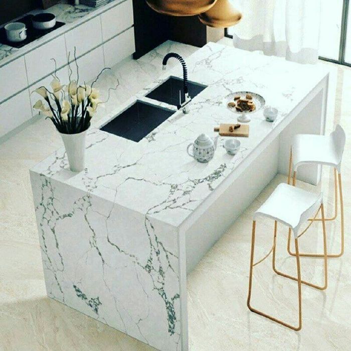 Столешницы из импортного камня,высокого качества.