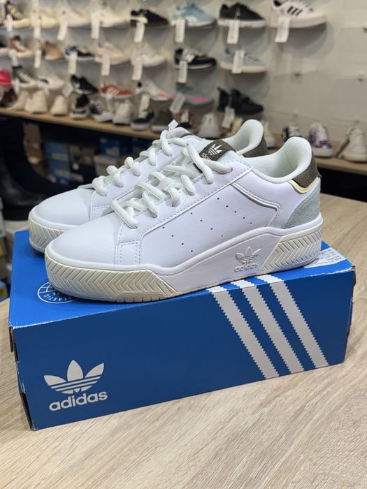 Sneakers Adidas Tourino Dama - 39,5