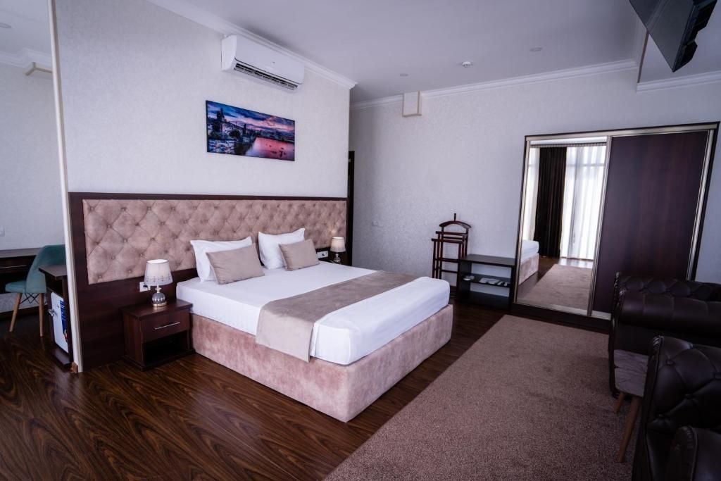 Arzon kvartira hotel xostel mehmonxona kunlik ijara