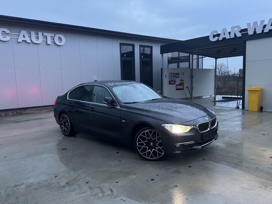 Bmw Automat/bi xenon/piele/navi mare/camera/Luxury line/rate