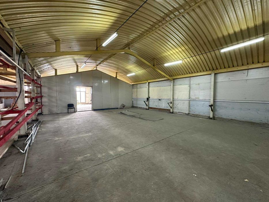 Дава се под наем Склад в Пловдив, Индустриална зона - Юг - 1500 кв.м за 2805 € - Снимка #10