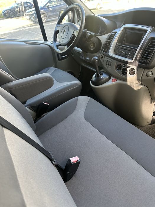 Renault Trafic, Cutie Automata