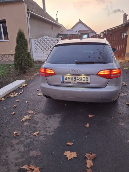 Vând Audi a 4 b8 negociabil