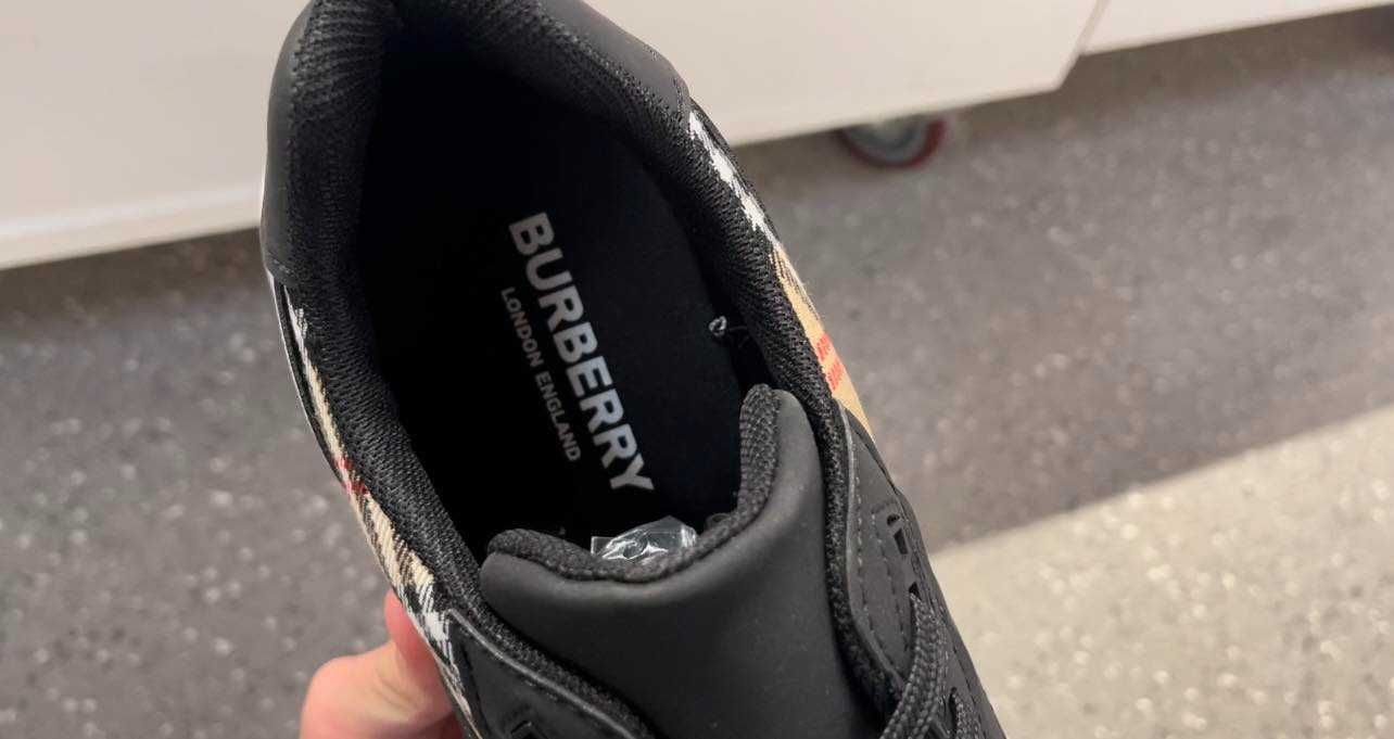 Adidasi Sneakers Burberry model nou PREMIUM unisex