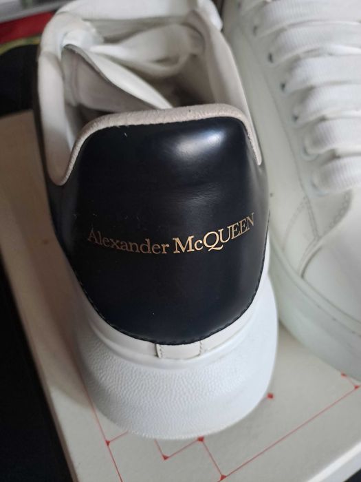 Vand adidasi Alexander McQueen originali