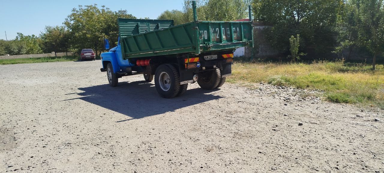 Gaz 53 sotiladi srochni