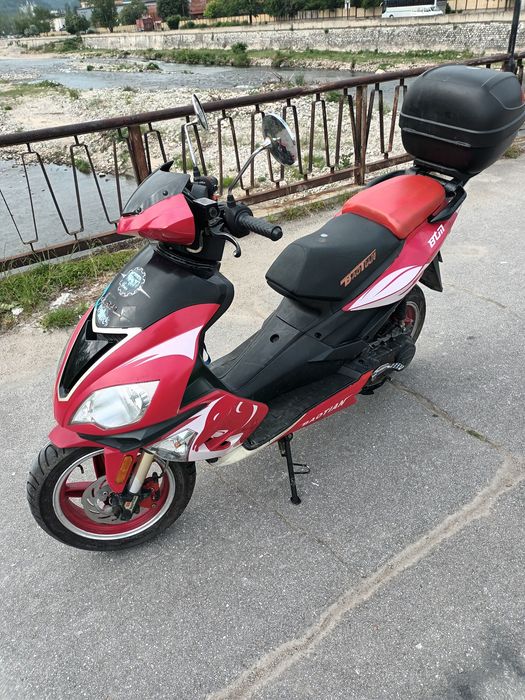 Скутер Баотиан 80куб