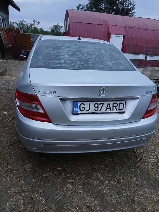 Mercedes c200 , w204 , 136 cp