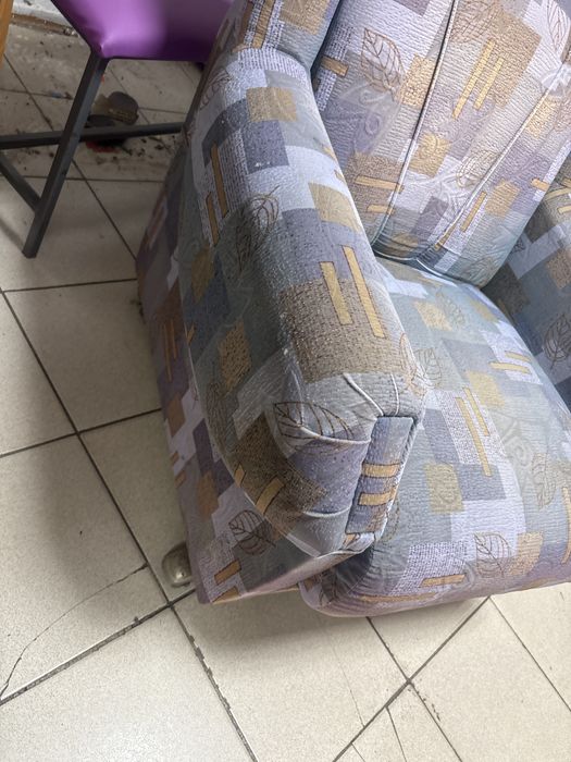 Продам два кресла