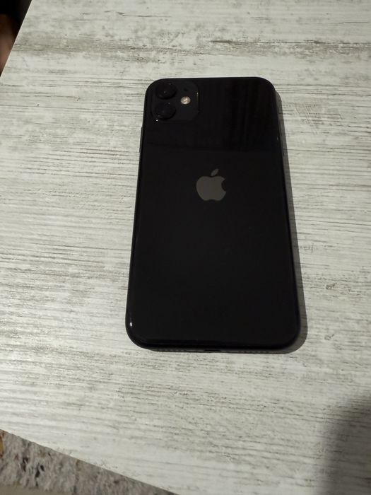 Vand Iphone 11, 128GB