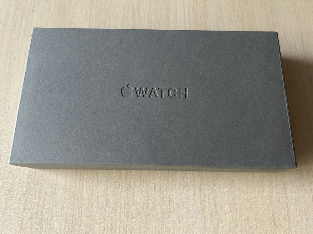 Продавам Apple Watch Ultra 2-НОВ