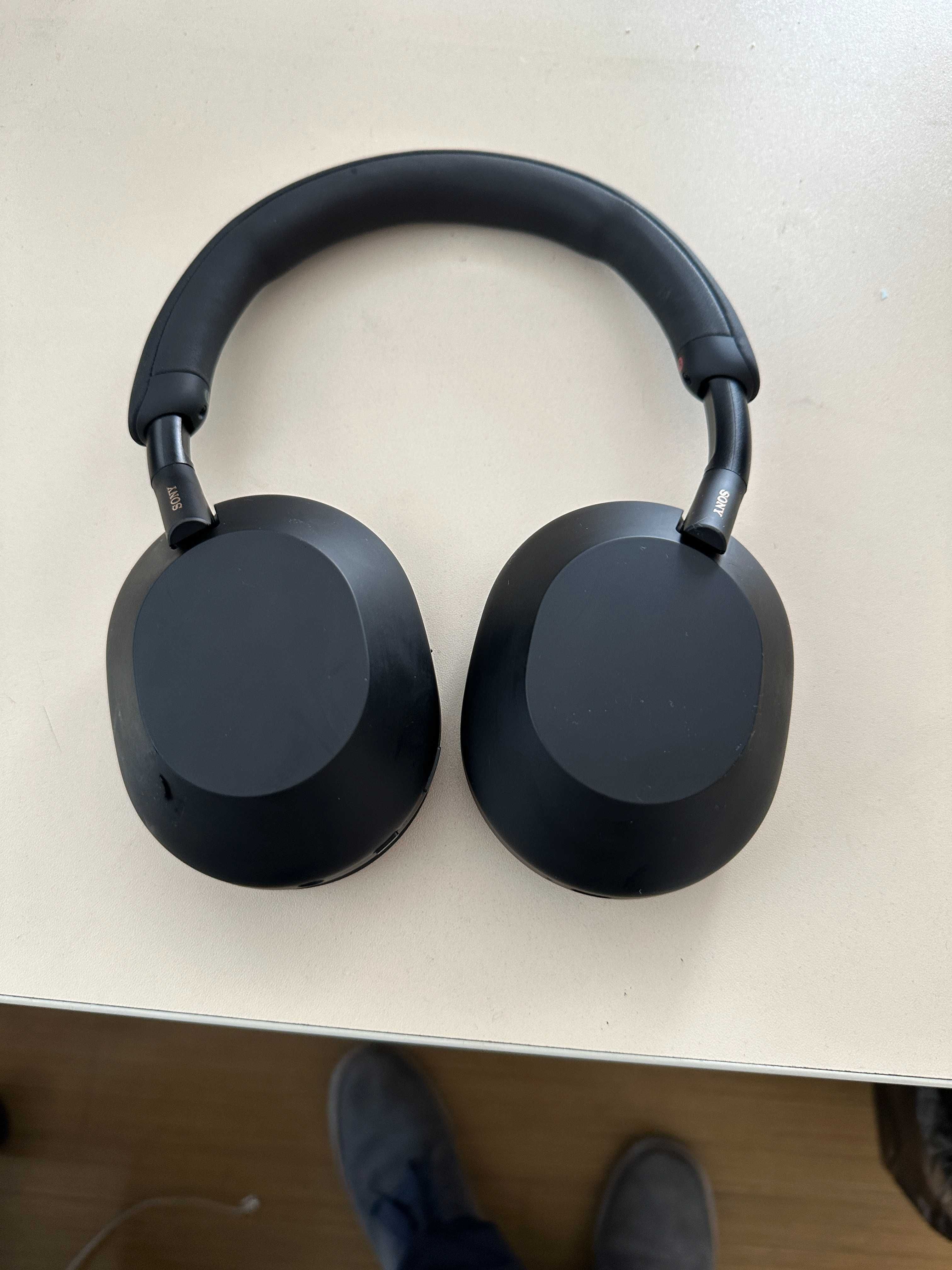 Слушалки Sony WH-1000XM5