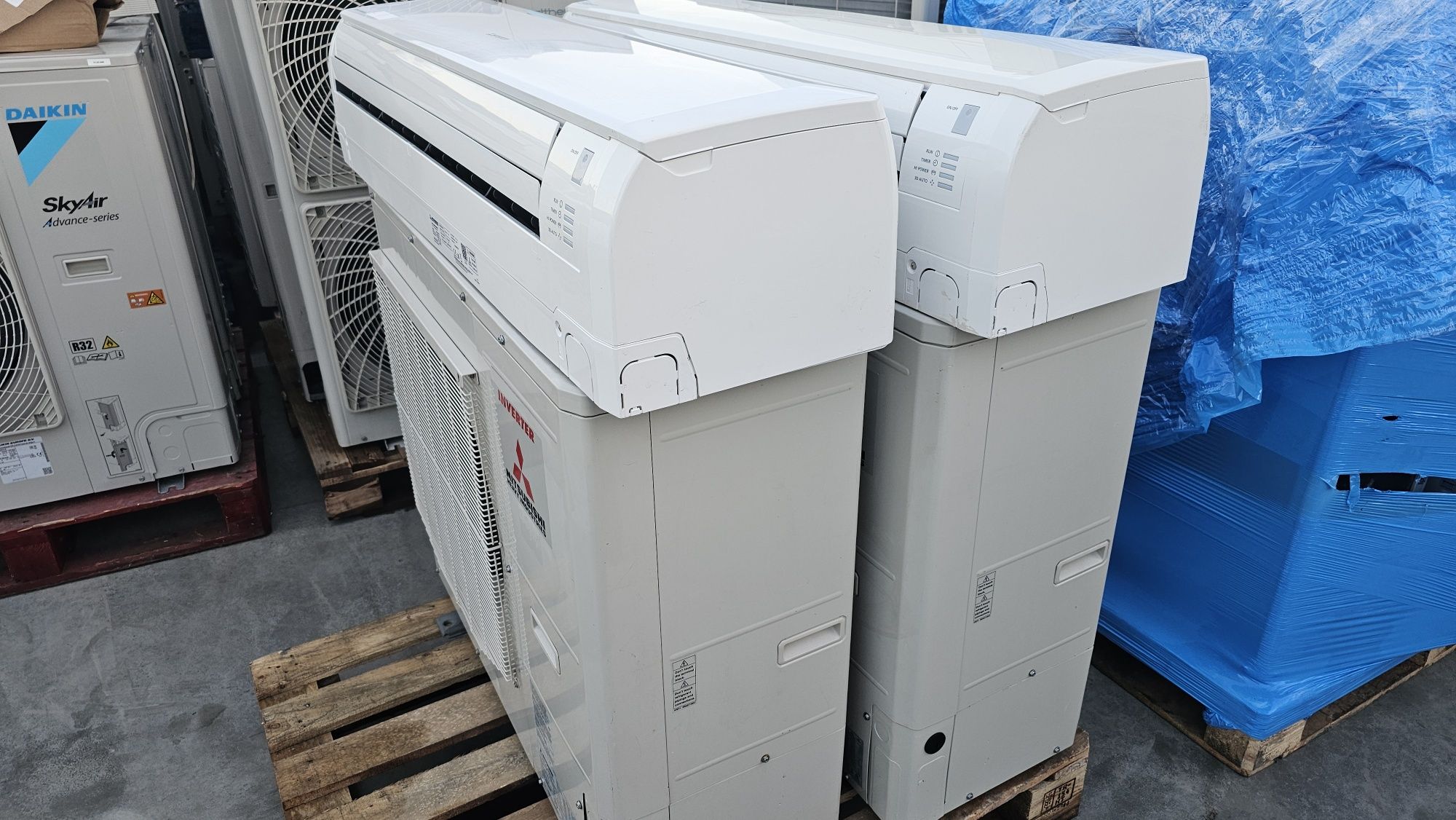 Хипер инверторен стенен климатик Mitsubishi Heavy 10kw SRK100ZR-S SRC1